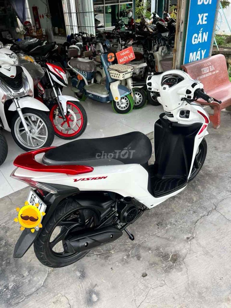 Vison Fi khoá Smakey xe đẹp Máy Zin (trả góp). Mua bán Xe máy tại Huyện Lai Vung Đồng Tháp được đăng bởi Cửa Hàng Xe Gắn Máy PHONG uy tín hình 2