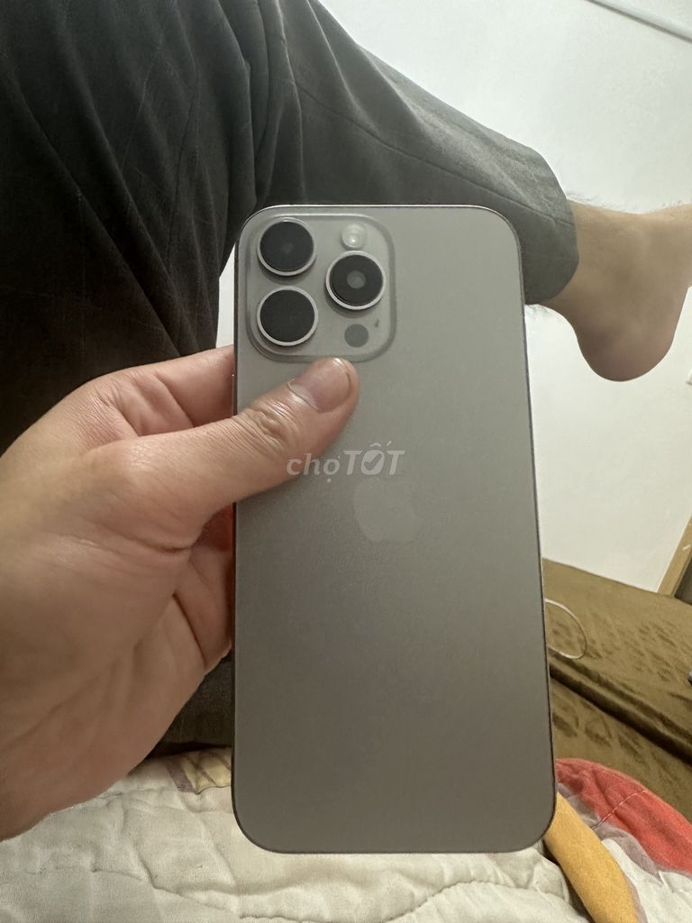 Apple iPhone 16 Pro Max 256GB Xám. Mua bán Điện thoại tại Quận Hà Đông Hà Nội được đăng bởi khoi luu hình 1
