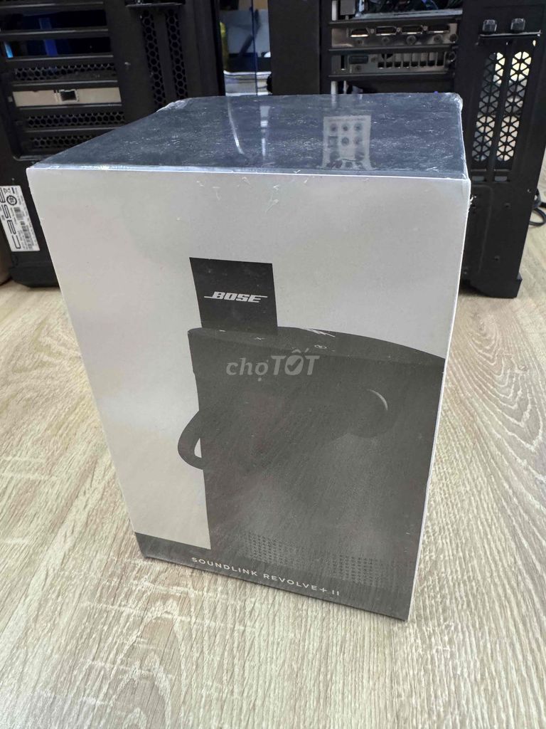 Loa Bluetooth Bose SoundLink Revolve+ II Đen. Mua bán Tivi, Âm thanh tại Quận 10 Tp Hồ Chí Minh được đăng bởi Châu Giang hình 1