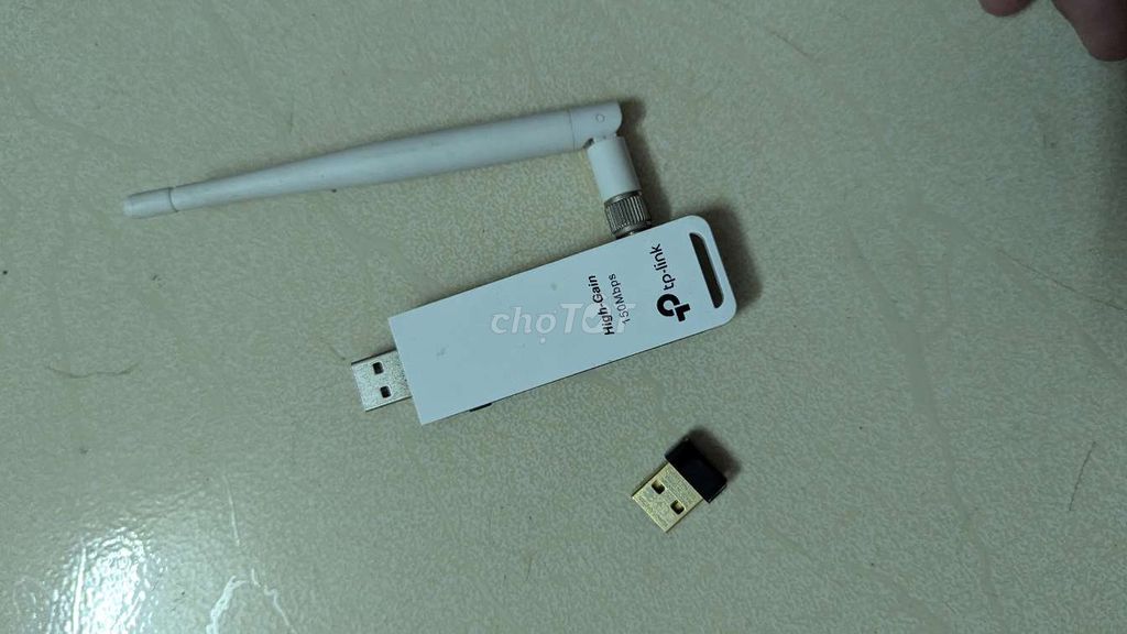 bán 2 cái usb wifi TP-Link