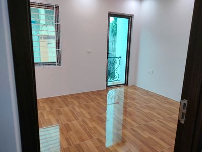 CHO THUÊ CẢ NHÀ MỚI, Ô TÔ ĐỖ CỔNG GẦN NHỔN. Cho thuê nhà ở tại Huyện Hoài Đức Hà Nội được đăng bởi Minh Thanh Dang
