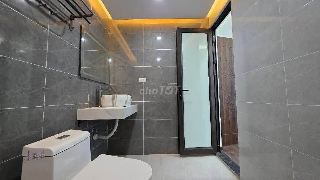 Nhà 6 tầng đẹp, trung tâm Long Biên, 7.85 tỷ - ảnh 5