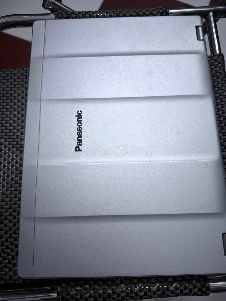 Panasonic i5 4GB/119GB Bạc Like New. Mua bán Laptop tại Quận 4 Tp Hồ Chí Minh được đăng bởi Hội Đồ Điện Tử hình 1