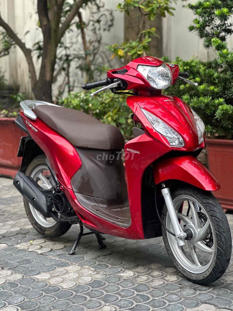 Honda Vision 2018 Đỏ 26000 km. Mua bán Xe máy tại Quận 10 Tp Hồ Chí Minh được đăng bởi a chinh hình 7