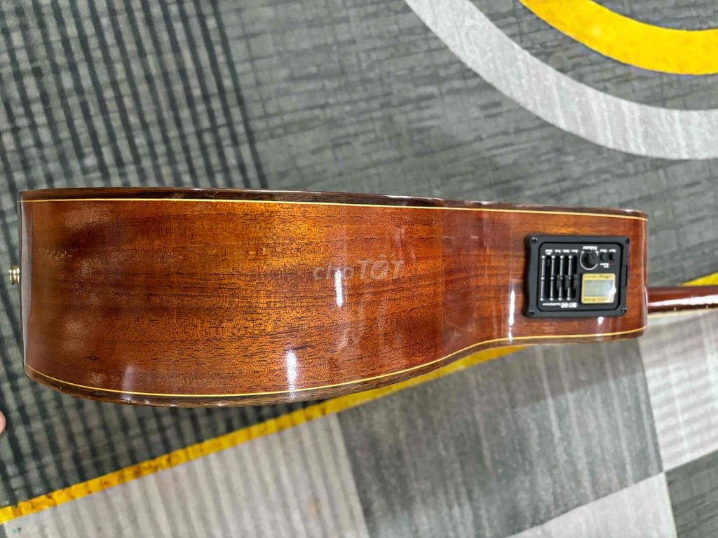 Thanh Lý Guitar Classic Full Gỗ Kèm Eq Metb12