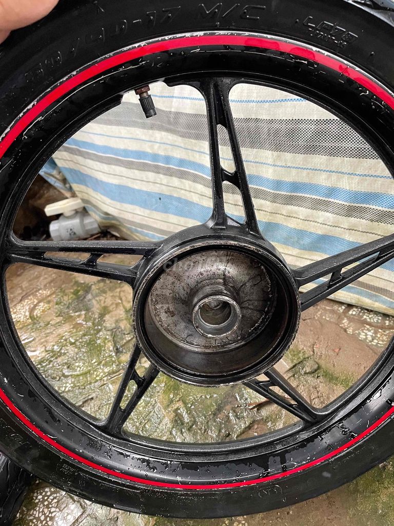 Mâm Xe Ex 2010 zin Như hình. Mua bán Phụ tùng xe tại Huyện Đức Hòa Long An được đăng bởi Minh T hình 6