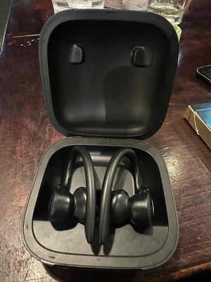 APPLE POWERBEAT PRO. Mua bán Tivi, Âm thanh tại Quận 10 Tp Hồ Chí Minh được đăng bởi MinQan