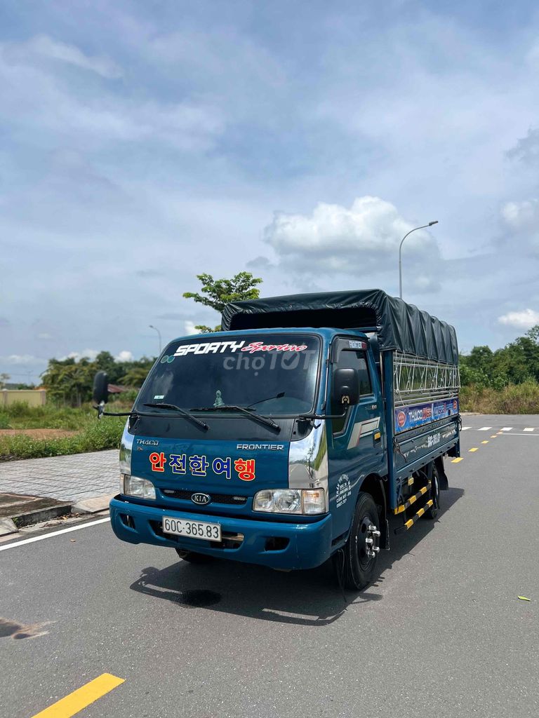 Cần Bán KIA K165 2t4 SX 2017 Sơn Rin Máy Lạnh. Mua bán Xe tải, xe ben tại Huyện Xuân Lộc Đồng Nai được đăng bởi Hoàng Trí Ô Tô hình 1