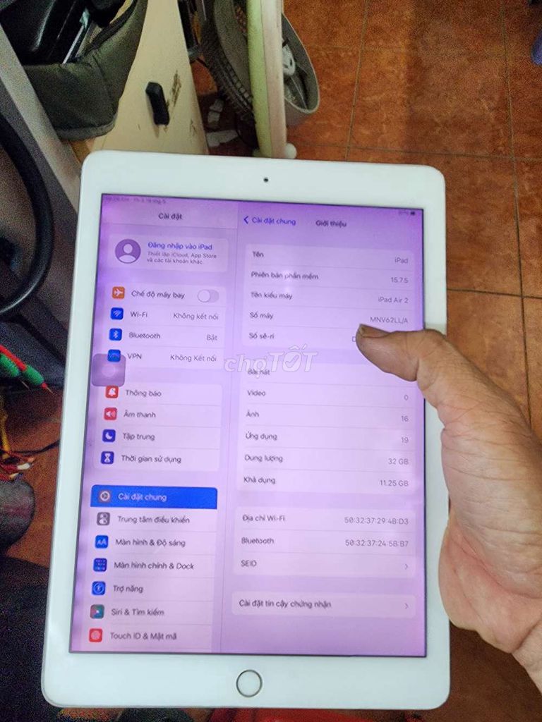 Apple iPad Air 2 32GB Trắng. Mua bán Máy tính bảng tại Quận 1 Tp Hồ Chí Minh được đăng bởi tùng  hình 1