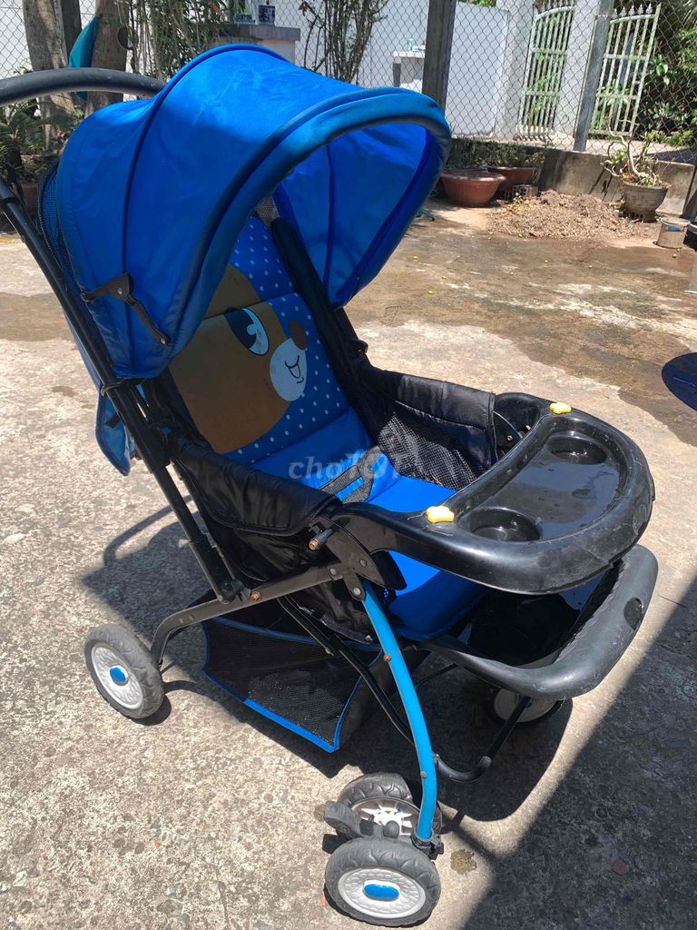 Xe đẩy em bé gấp gọn. Mua bán Mẹ và bé tại Huyện Châu Thành Bến Tre được đăng bởi Gia hưng hình 1