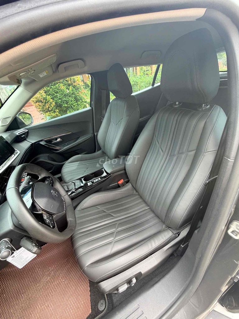 Peugeot 3008 2022 GT - 35000 km. Mua bán Ô tô tại Quận Tân Bình Tp Hồ Chí Minh được đăng bởi Nguyễn Duy hình 5
