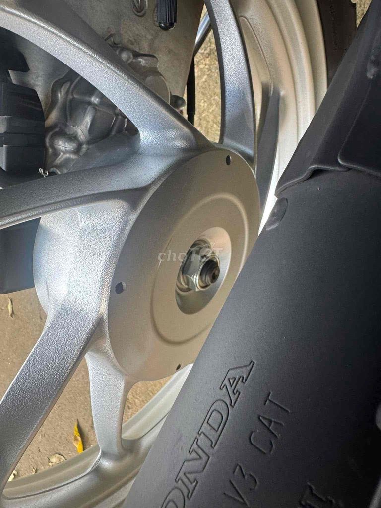 vison 2025 1.700 km mới 99% , giao cccd chủ. Mua bán Xe máy tại Huyện Cẩm Mỹ Đồng Nai được đăng bởi Đặng Quốc Hoàng hình 6