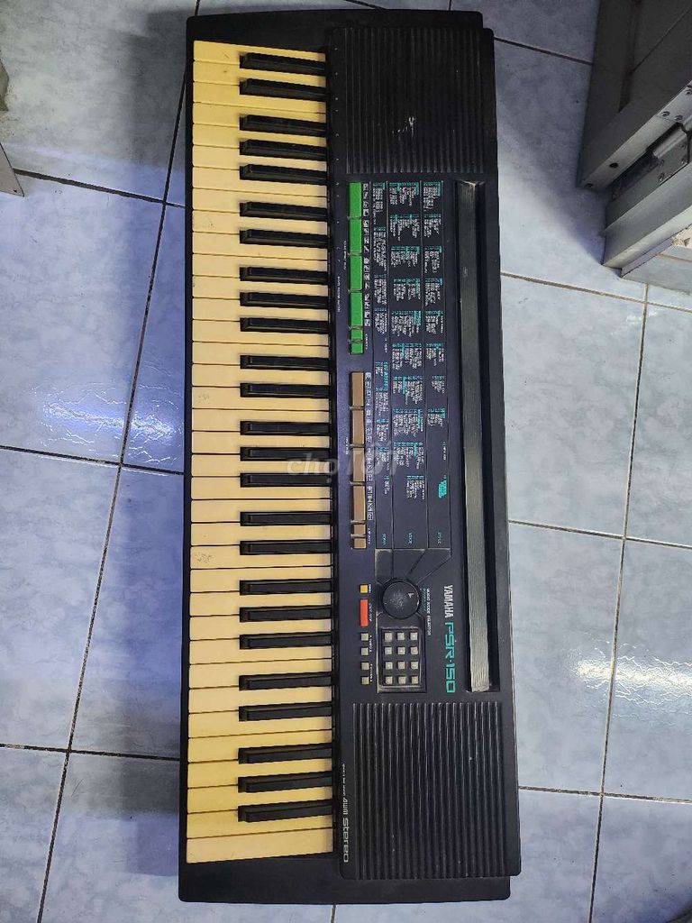 Đàn organ Yamaha PSR 150, 61 phím