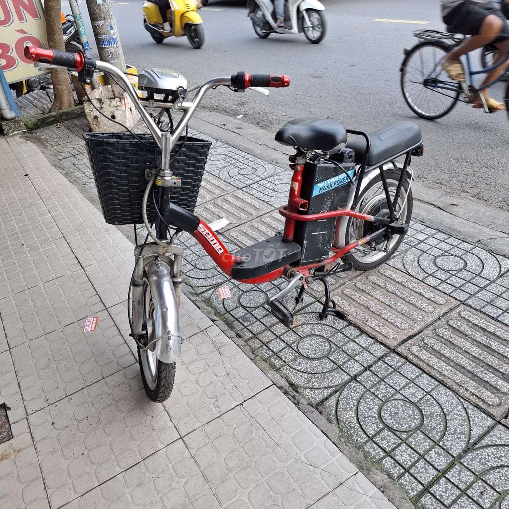 Xe đạp điện Asama màu Đỏ, Đen. Mua bán Xe điện tại Quận 12 Tp Hồ Chí Minh được đăng bởi Nguyen Dẫn hình 4