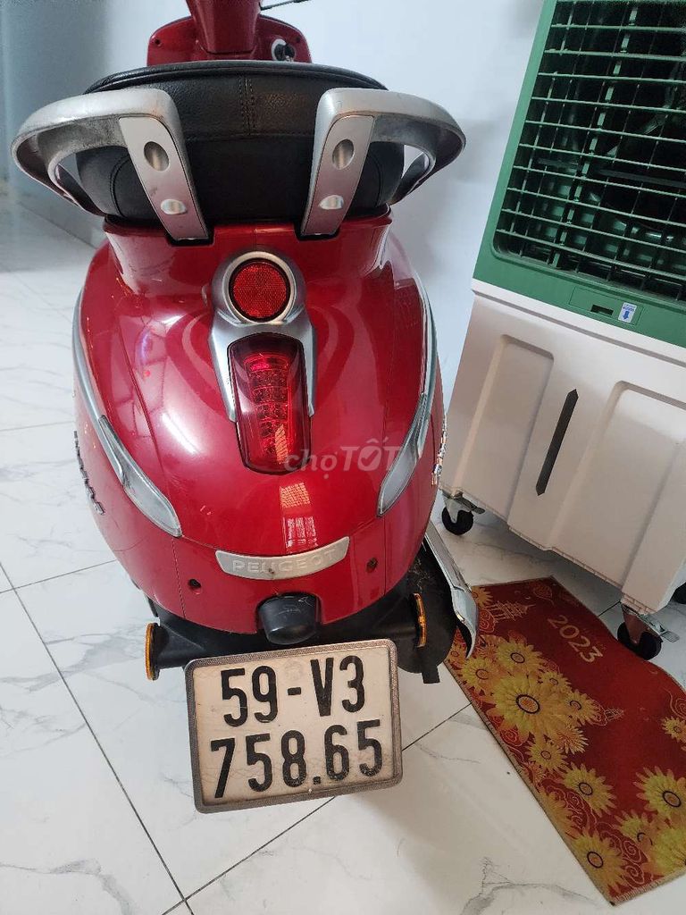 Xe DJANGO - Peugeot. Mua bán Xe máy tại Quận 12 Tp Hồ Chí Minh được đăng bởi nhung hình 2