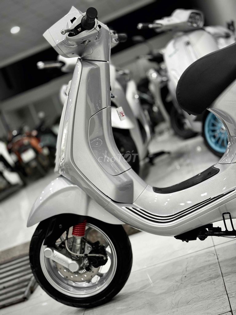 Vespa125 2021 Lướt chính chủ ký ( Hỗ trợ Trả GÓP ). Mua bán Xe máy tại Thị xã Phú Mỹ Bà Rịa - Vũng Tàu được đăng bởi Cửa Hàng Xe Máy Phú Mỹ hình 5