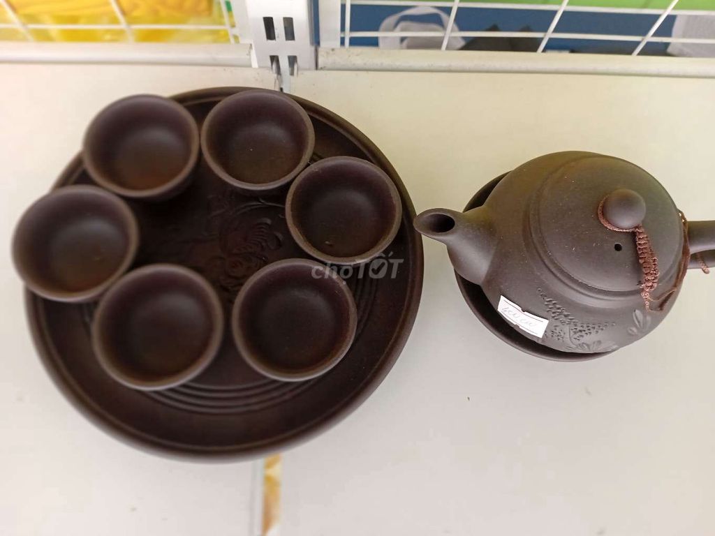 Bộ ấm chén gốm 6 chén, kiểu cổ điển. Mua bán Nội thất, đồ gia dụng khác tại Huyện Vĩnh Tường Vĩnh Phúc được đăng bởi HOÀNG HƯỜNG hình 1