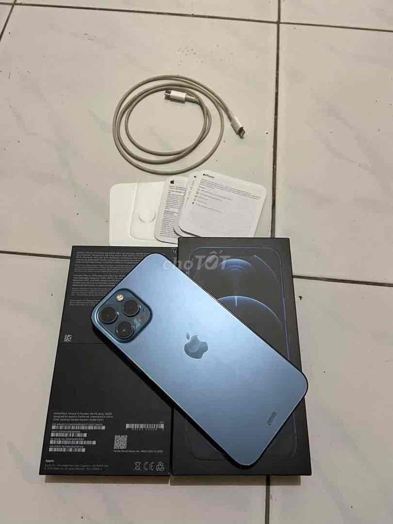 Đóng tiền nhà bán iphone 12 ProMax 256 xanh BH 7T