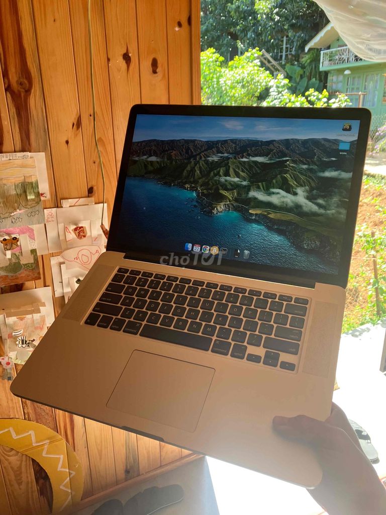 Apple MacBook Pro 2015 16GB/256GB. Mua bán Laptop tại Thành phố Đà Lạt Lâm Đồng được đăng bởi С. Семён hình 1