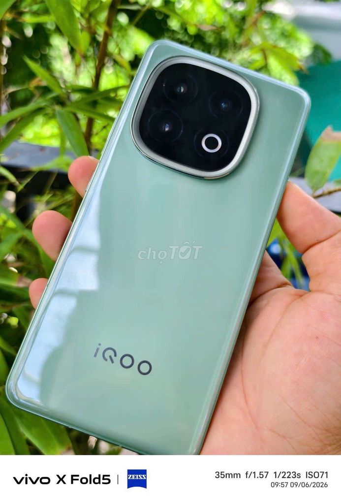 IQOO 13 256GB Xanh Đã sử dụng. Mua bán Điện thoại tại Thành phố Long Xuyên An Giang được đăng bởi Bơ Store  Điện thoại xách tay hình 1