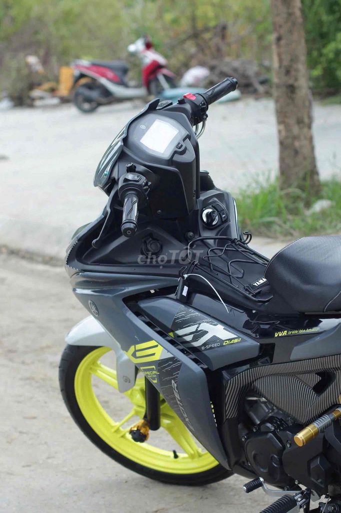 siêu phẩm ex155 date 2022 chạy chuẩn hơn 7000km. Mua bán Xe máy tại Quận Hoàng Mai Hà Nội được đăng bởi Thành hình 8