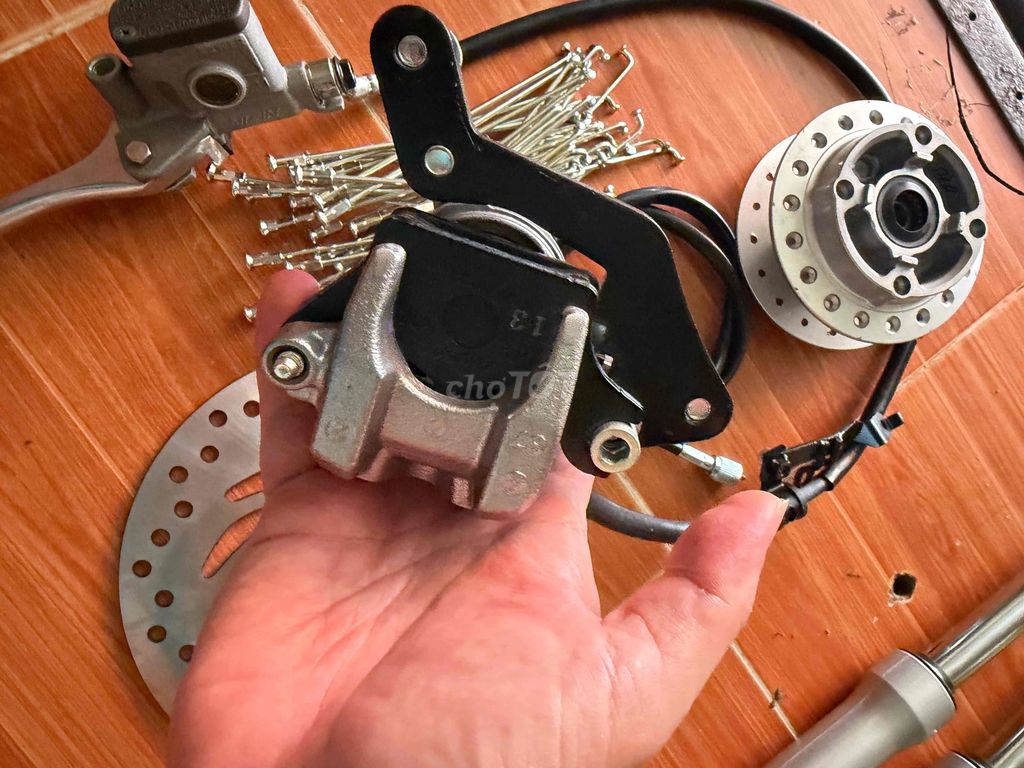 Bộ đĩa,phuộc,đùm trước,căm trước Future led 2025. Mua bán Phụ tùng xe tại Huyện Châu Phú An Giang được đăng bởi Made in Thailand  hình 5