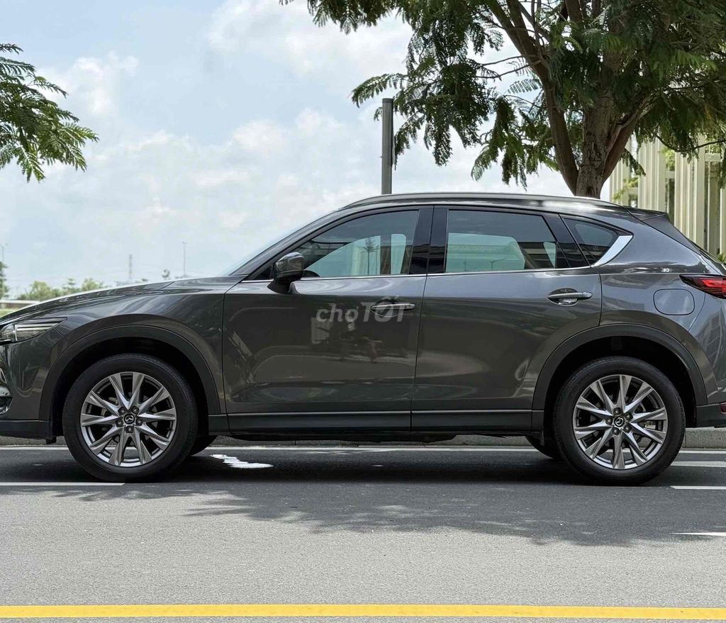 Mazda CX 5 2019 2.5 Signature Premium AWD I-Activ. Mua bán Ô tô tại Quận Tân Phú Tp Hồ Chí Minh được đăng bởi Hoang Linh hình 12