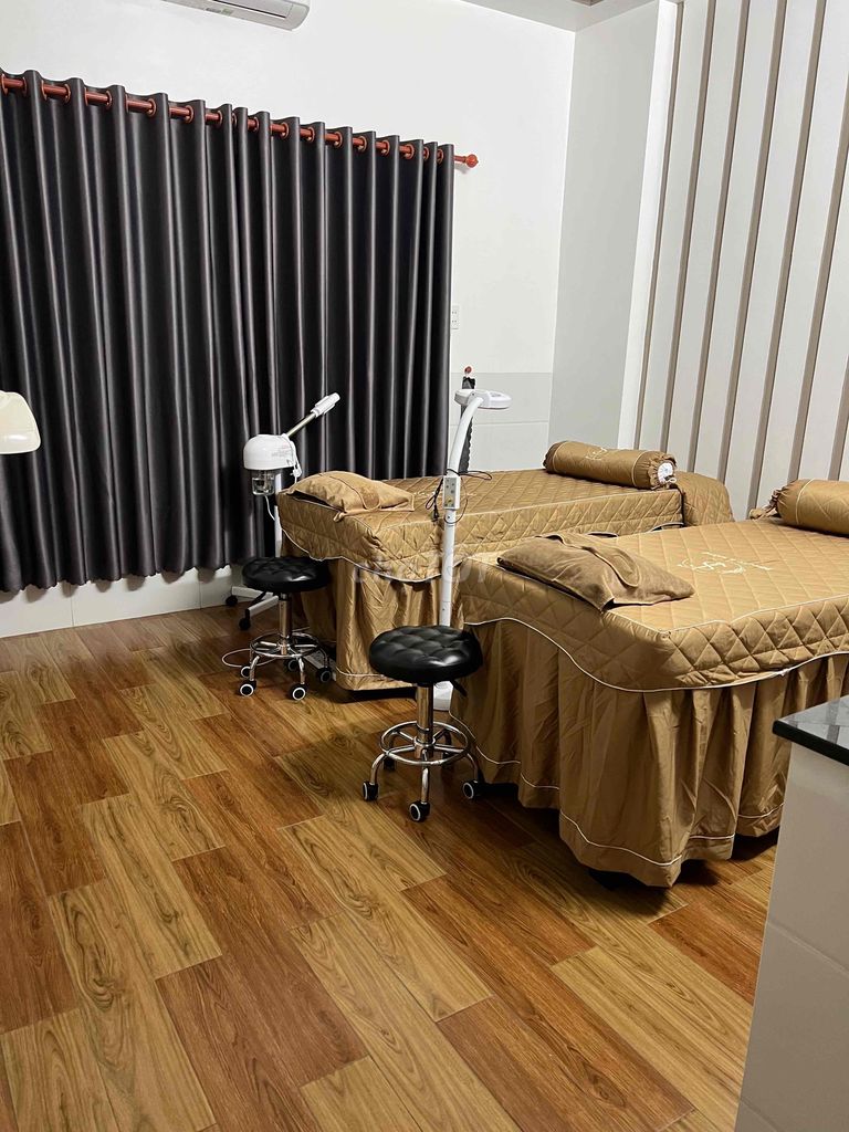 Cần Sang Spa Đầy Đủ Đồ Dùng Chỉ Cần Vào Kình Doanh