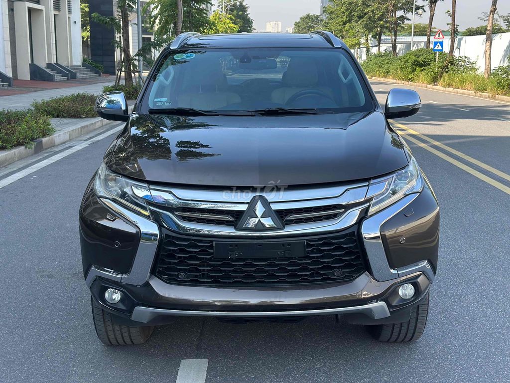 Mitsubishi Pajero Sport 2017 3.0V6 4x4 Xăng 2 Cầu. Mua bán Ô tô tại Quận Cầu Giấy Hà Nội được đăng bởi Vũ Kiên hình 2