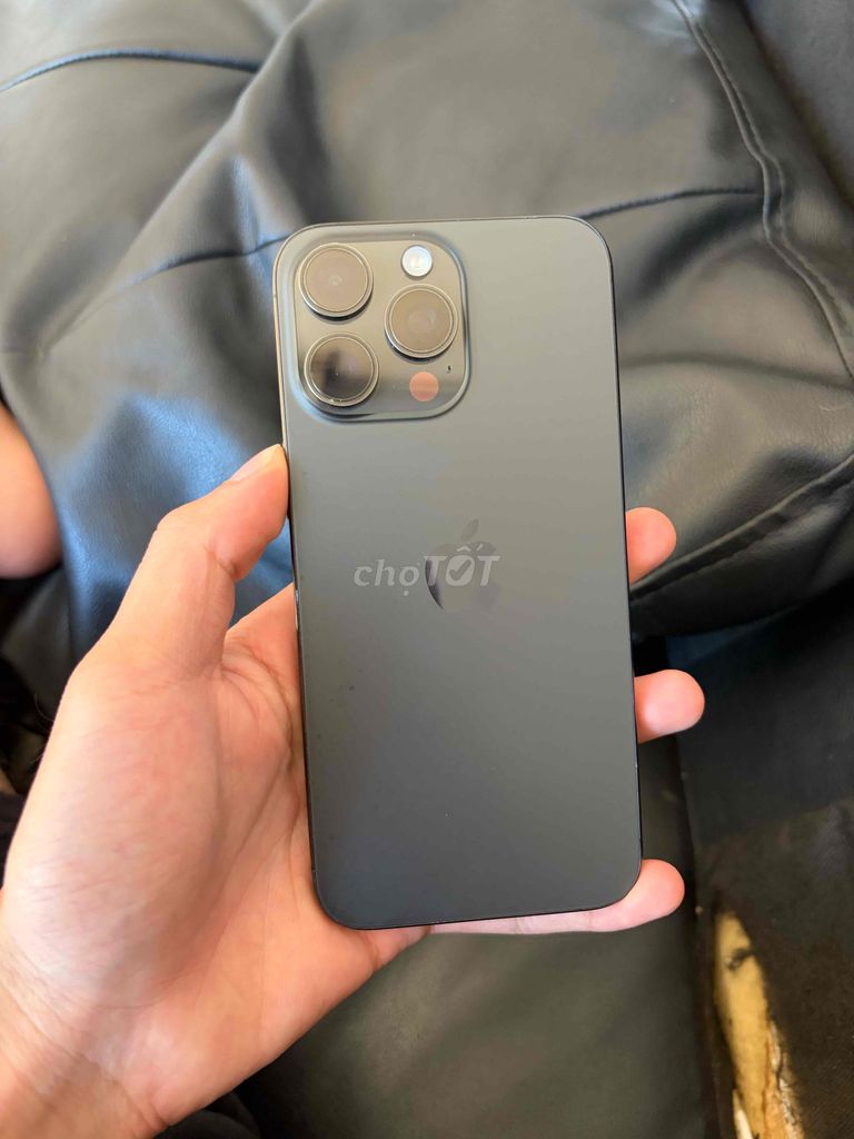 iPhone 15 Pro Max 256GB Đen. Mua bán Điện thoại tại Quận Hoàng Mai Hà Nội được đăng bởi Nguyễn Thành Huy hình 1