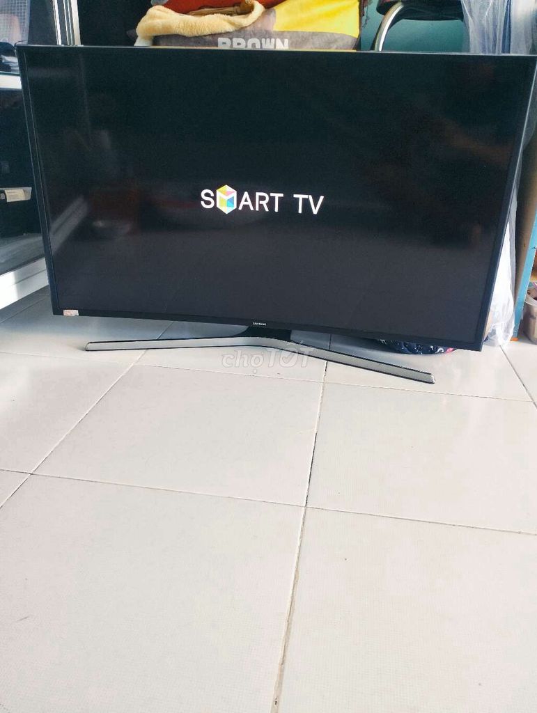 Tivi Samsung 40 inch Màn hình cong Đen. Mua bán Tivi, Âm thanh tại Thành phố Châu Đốc An Giang được đăng bởi Nguyễn Trí  hình 1