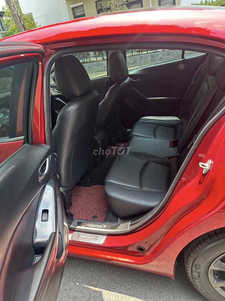 Mazda 3 sản xuất 2017. Mua bán Ô tô tại Thành phố Lào Cai Lào Cai được đăng bởi Nguyễn Hồng Vĩnh hình 4