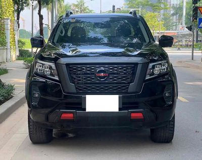 Nissan Navara Pro4X sx 2022 màu đen siêu đẹp. Mua bán Ô tô tại Quận Cầu Giấy Hà Nội được đăng bởi Cao Quý