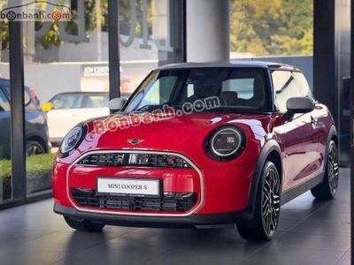 Mini Cooper S 3 Door 2025 - 2 Tỷ 139 Triệu. Mua bán Ô tô tại Quận Hoàng Mai Hà Nội được đăng bởi Mini Giải Phóng