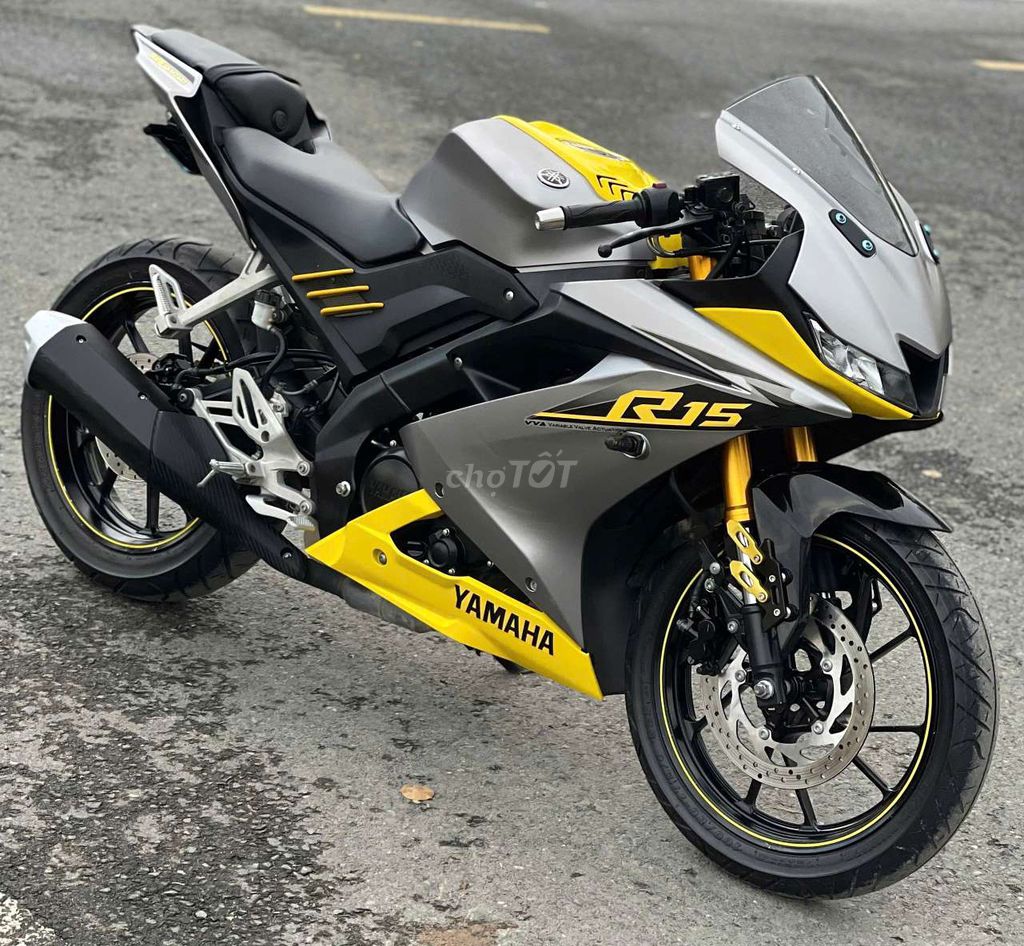 Yamaha R15 V3 Vàng Xám 11000 km. Mua bán Xe máy tại Huyện Long Thành Đồng Nai được đăng bởi Sói hình 9