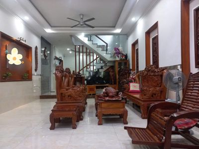 BÁN GẤP: Nhà 4 tầng hai mặt tiền đường Trần Quang Khải Dĩ An Tp. HCM. Mua bán nhà ở tại Thành phố Dĩ An Bình Dương được đăng bởi Lê Thị Lương