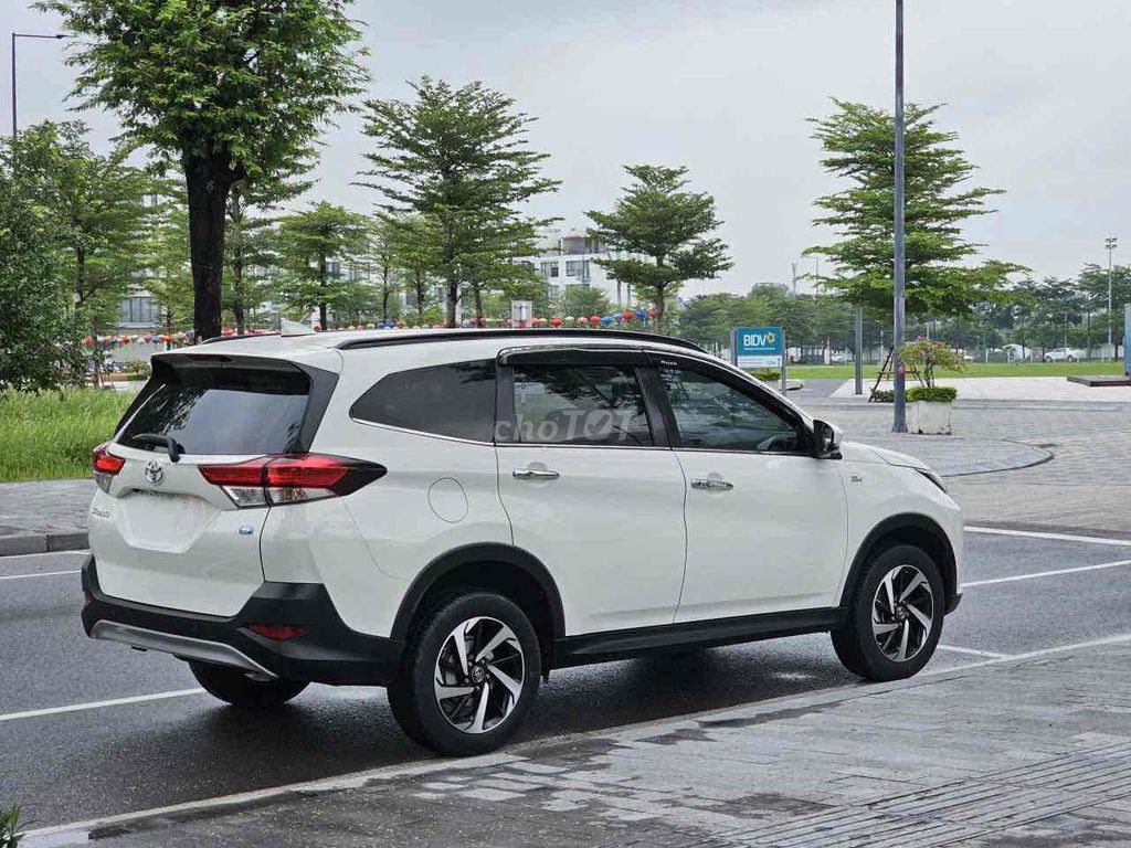Toyota rush sx 2019 xe 7 chỗ đã lên nhiều đồ chơi. Mua bán Ô tô tại Quận Thanh Xuân Hà Nội được đăng bởi Thanh Biz Nguyễn Thái Auto hình 4