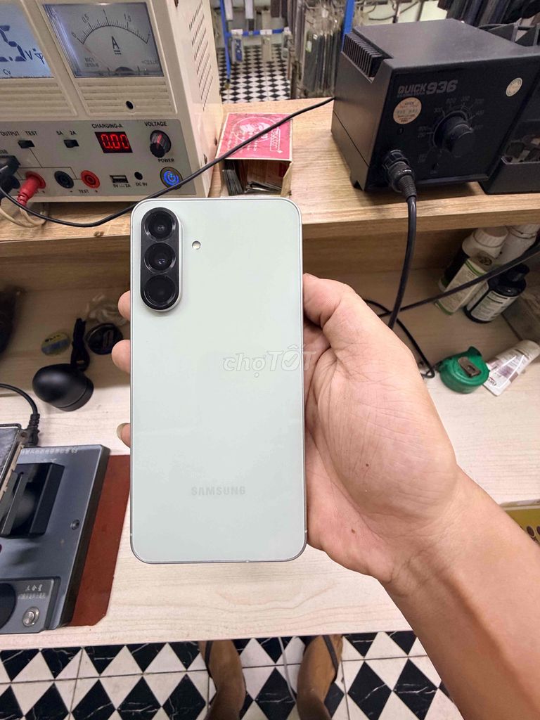 Samsung A56 5G 12GB/256GB Trắng. Mua bán Điện thoại tại Quận Tân Bình Tp Hồ Chí Minh được đăng bởi Phúc Trương Hoàng hình 1