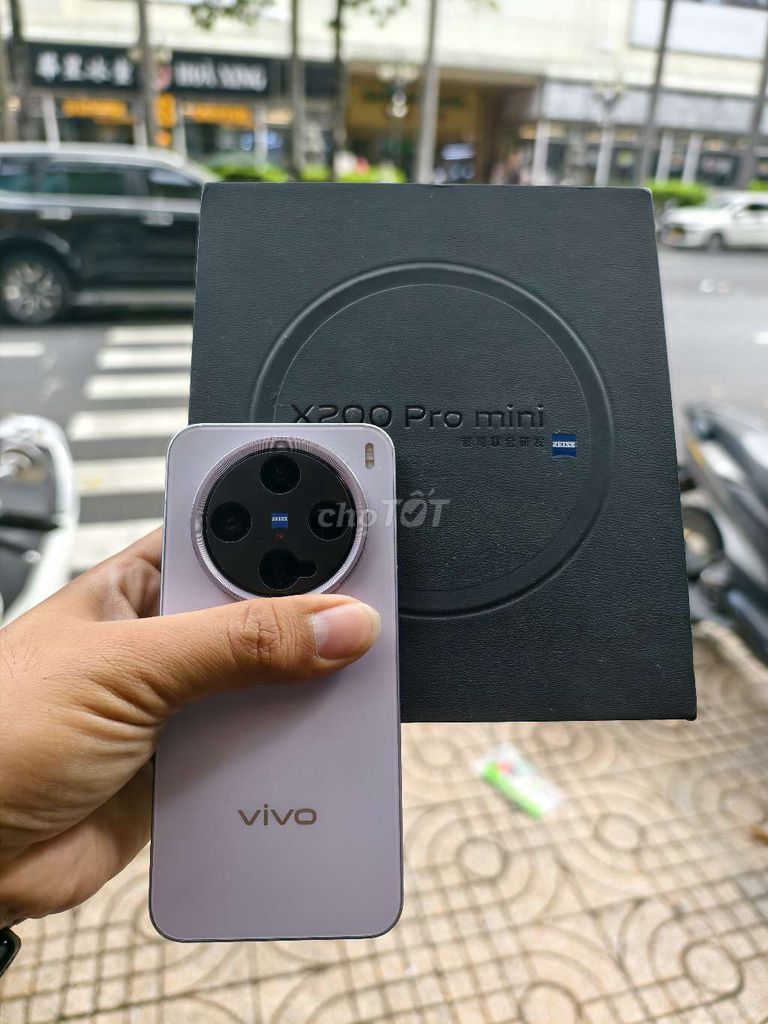 Vivo X200 Pro Mini 12/256 đẹp 99 fullbox đầy đủ . Mua bán Điện thoại tại Quận 10 Tp Hồ Chí Minh được đăng bởi thanh liêm hình 1