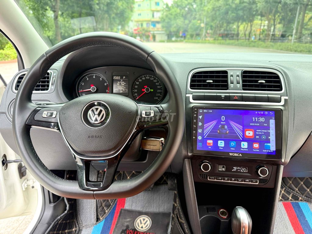 Volkswagen Polo 1.6 AT 2015. Mua bán Ô tô tại Quận Long Biên Hà Nội được đăng bởi Thế Anh hình 7