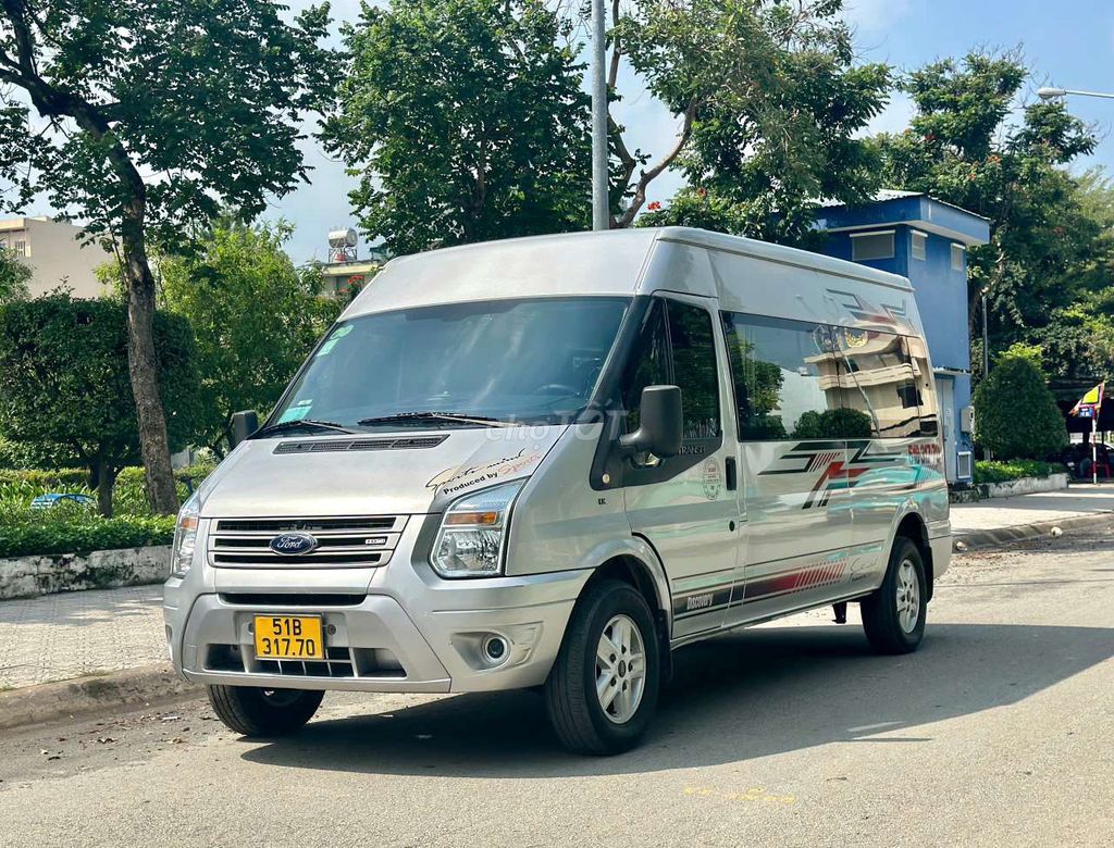 Ford Transit SVP sx2018-127000 km 1 đời chủ