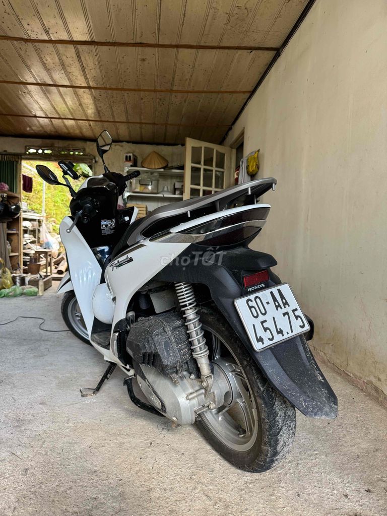 sh 160 tháng 6 2024 12500km sh160. Mua bán Xe máy tại Thành phố Đà Lạt Lâm Đồng được đăng bởi Hoàng Minh hình 2