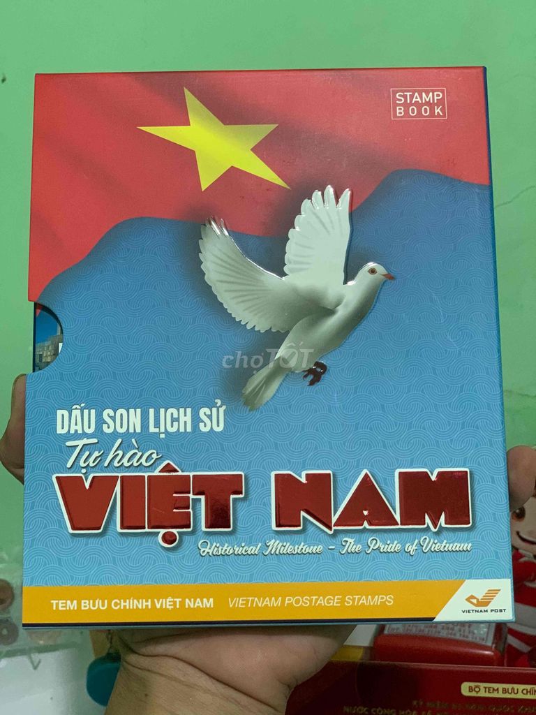 album kỷ niệm A80 và A50. Mua bán Đồ sưu tầm, đồ cổ tại Thành phố Phan Thiết Bình Thuận được đăng bởi Tiền xưa Việt Nam Cường post hình 1