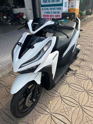 Vario 125 2020 trắng đen.. Mua bán Xe máy tại Quận Ô Môn Cần Thơ được đăng bởi Trần Tùng