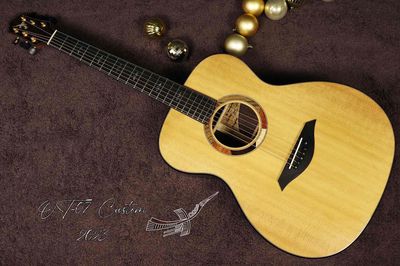 Đàn Thuận guitar OT 07 custom 2023 mới 99%