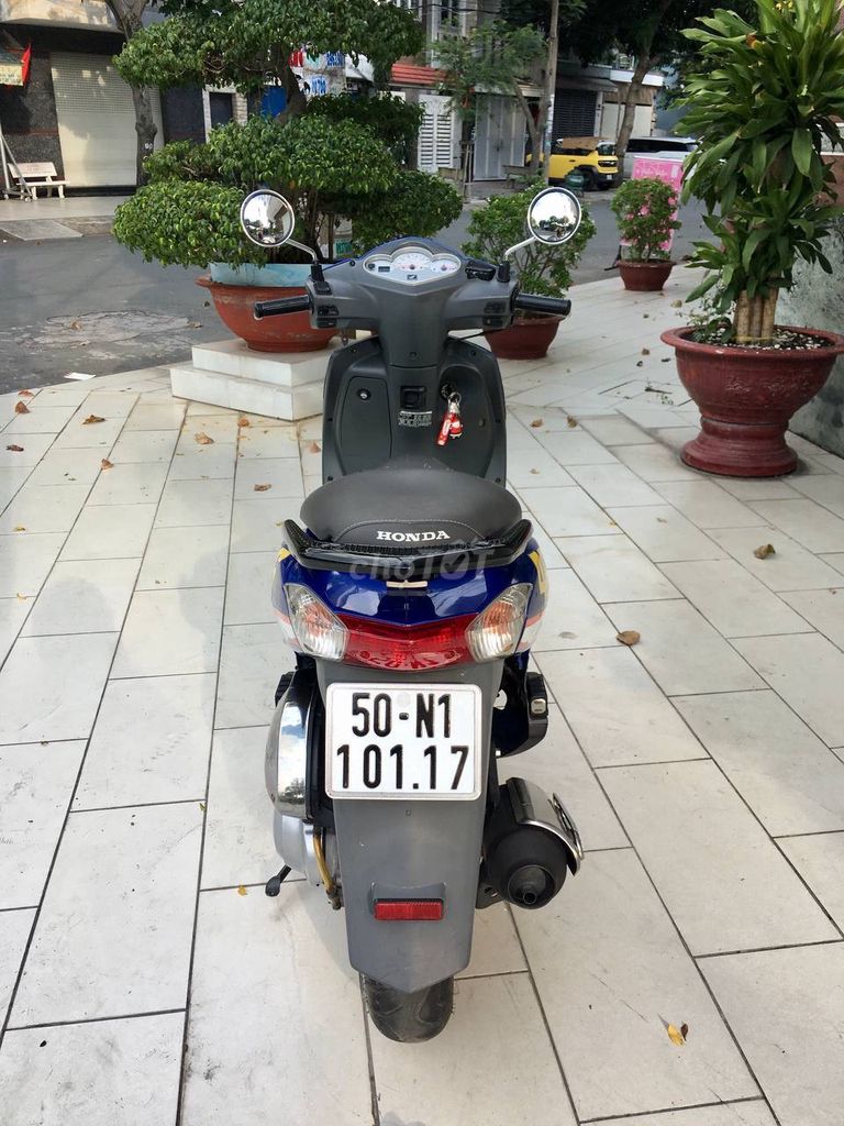 Dylan nhập Ý 150cc 2005. Mua bán Xe máy tại Quận 8 Tp Hồ Chí Minh được đăng bởi Chị Tuyết hình 5