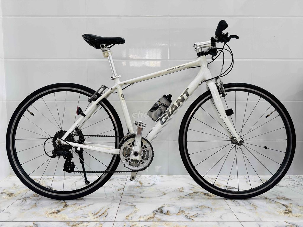 Xe Đạp Giant Touring. Mua bán Xe đạp tại Thành phố Châu Đốc An Giang được đăng bởi Hoàng Định hình 3