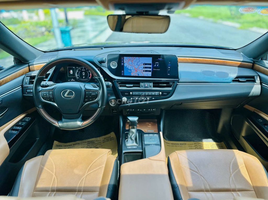 Lexus ES 2022 250 - 25000 km. Mua bán Ô tô tại Thành phố Thủ Đức Tp Hồ Chí Minh được đăng bởi Chẩn Auto Toàn Trung hình 13