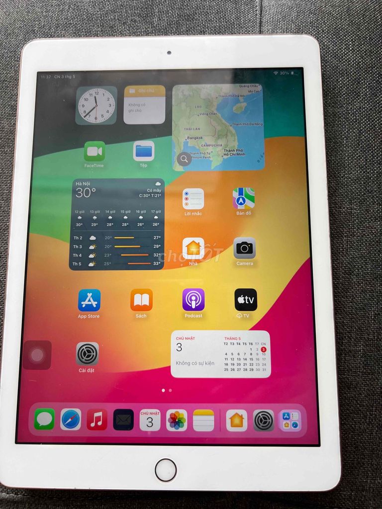 Apple iPad (thế hệ 6) 32GB Vàng. Mua bán Máy tính bảng tại Thành phố Dĩ An Bình Dương được đăng bởi shop máy củ zin uy tín hình 1