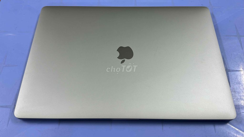 MACBOOK PRO 2019 16": Core i7 RAM 64GB, ĐỒ HOẠ 4G